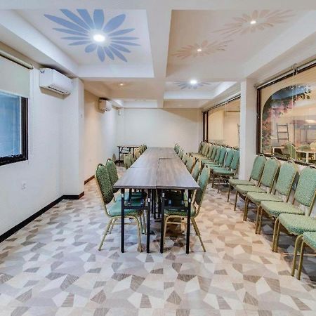 Oyo 1805 Fatmawati Mansion Syariah 호텔 자카르타 외부 사진